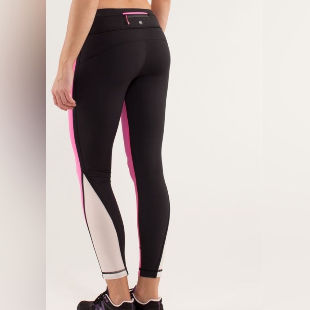 Lululemon Run Pace Leggings - Picture 3 of 8